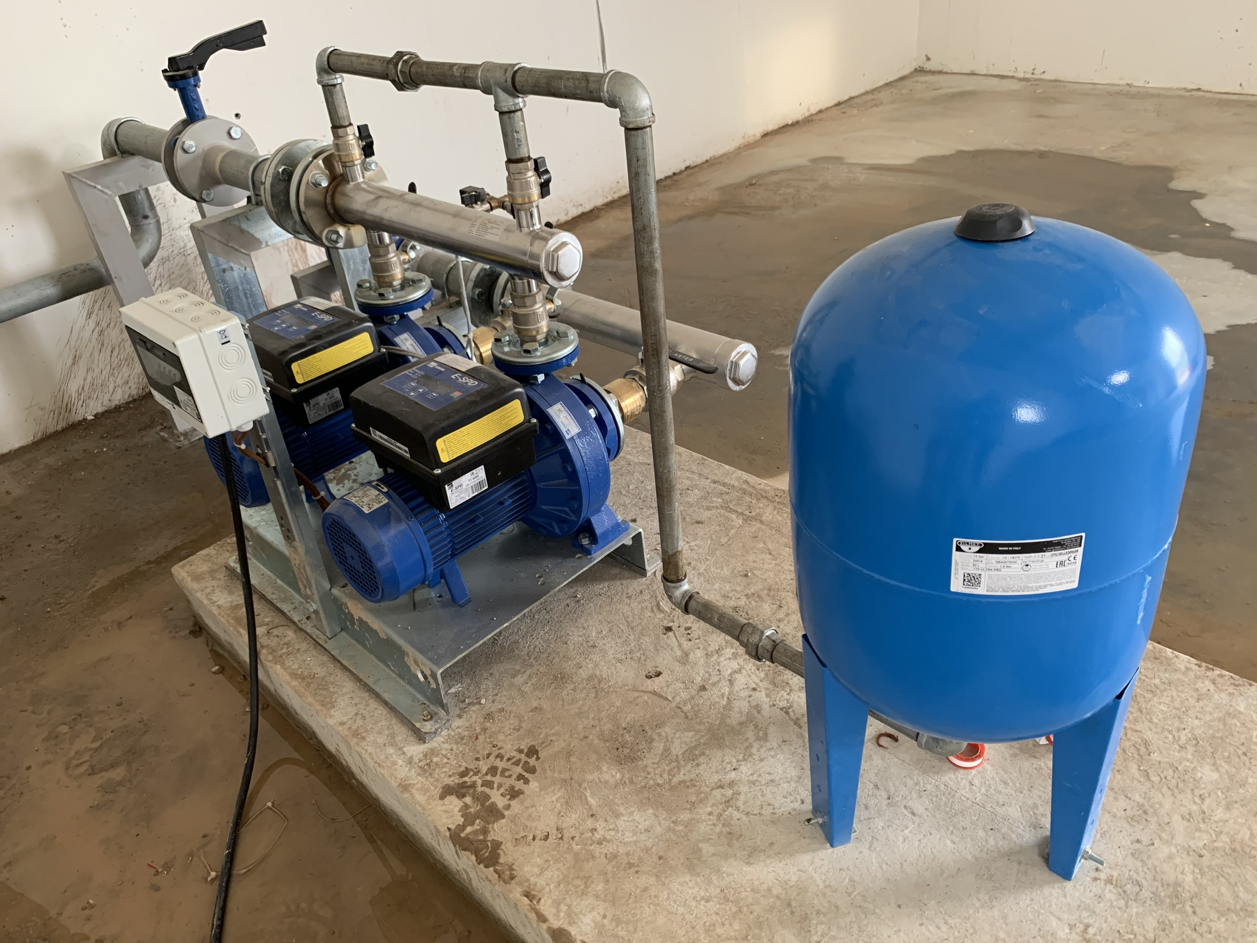 Bơm tăng áp biến tần EBARA và những điều nên biết!