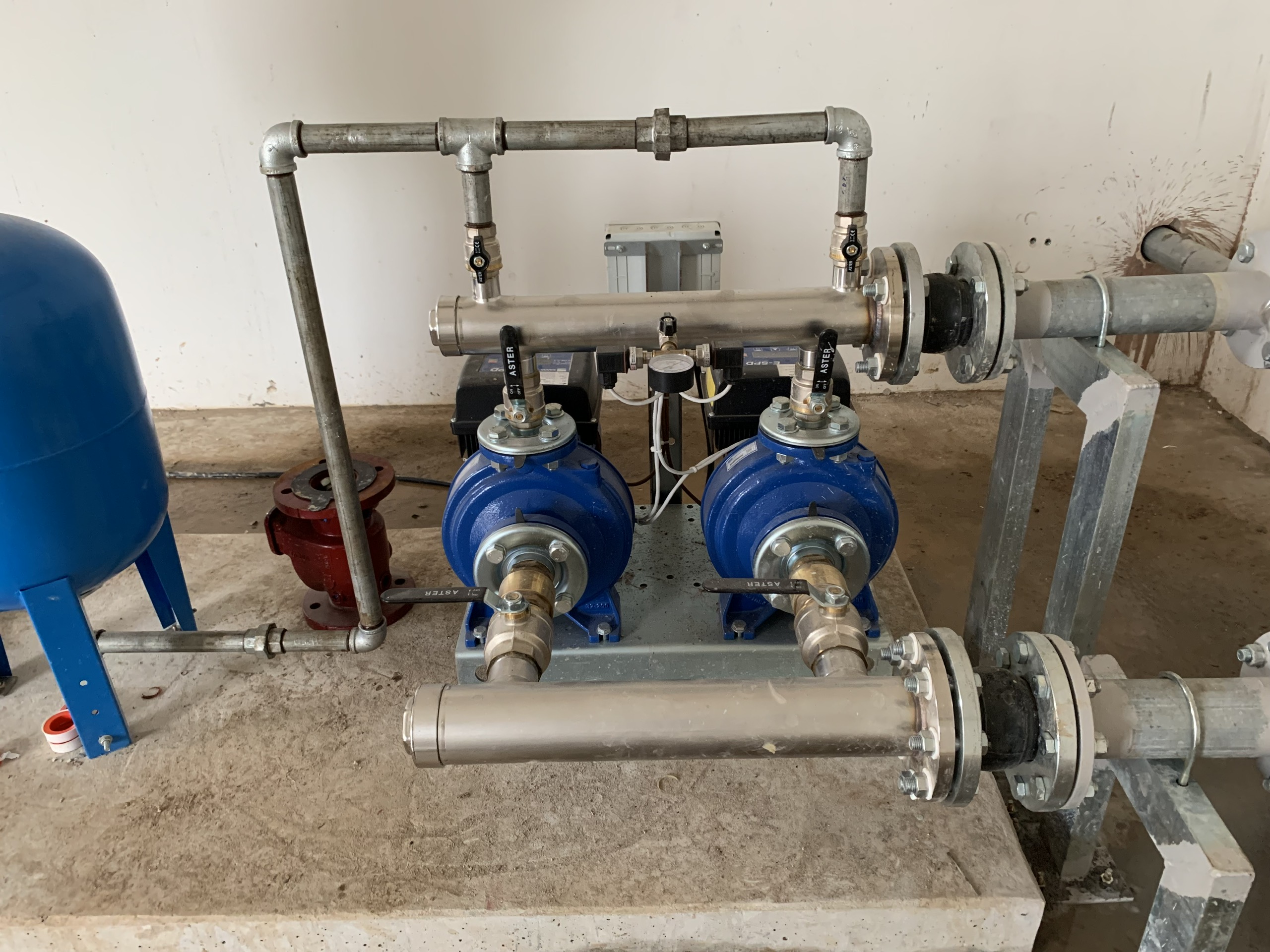 M&aacute;y bơm tăng &aacute;p biến tần Ebara ảnh 2