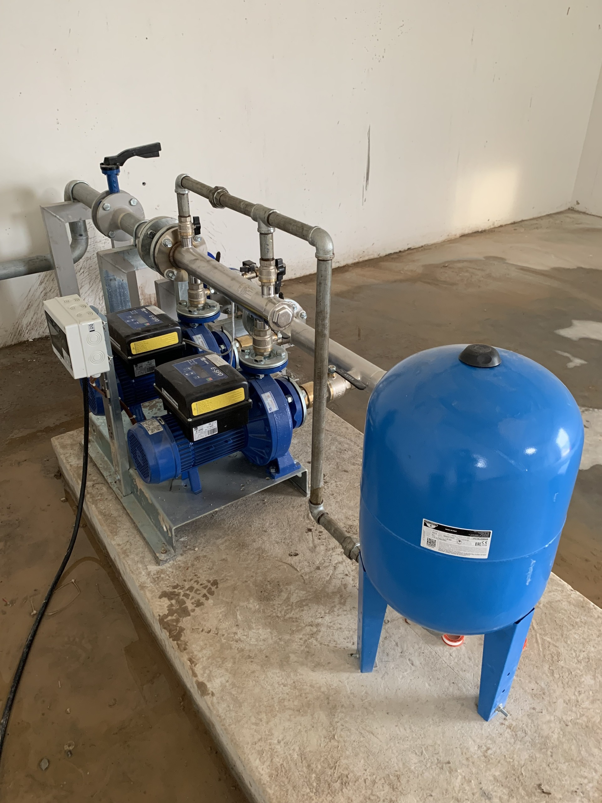 M&aacute;y bơm tăng &aacute;p biến tần Ebara